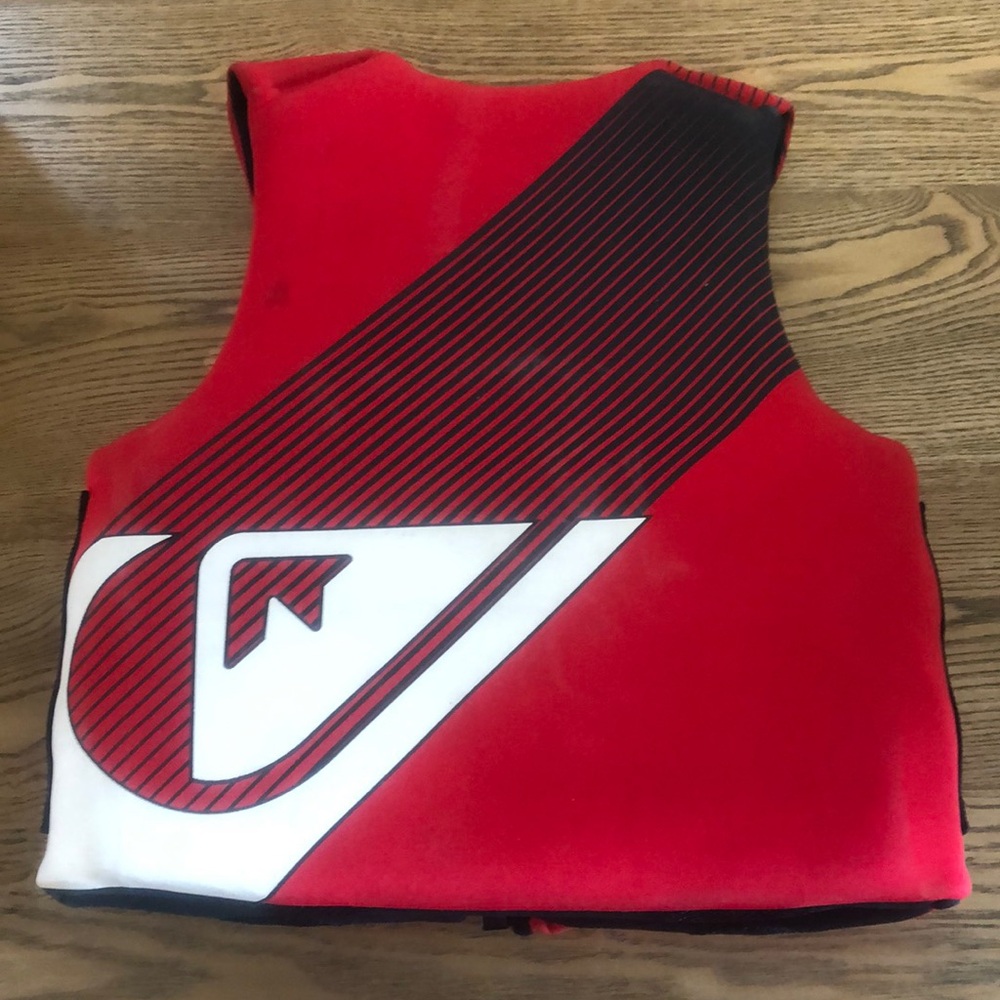 EUC Quiksilver Youth Childs PFD Life Vest Coast Guard Approved 50-90 lbs - Picture 2 of 3